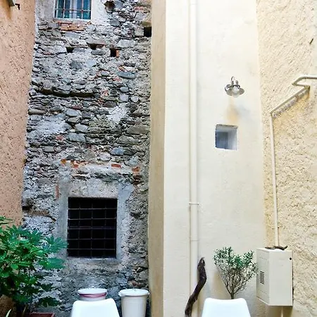 Cá Giulietta Boutique * Lesa